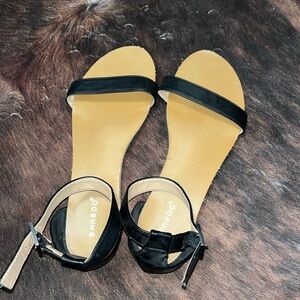 Bamboo flat sandals